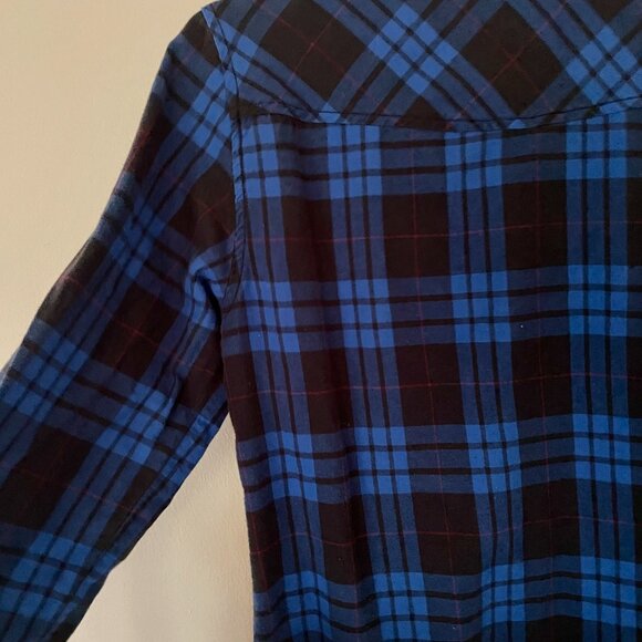 Plaid Soft blouse, Button down shirt - Picture 7 of 8